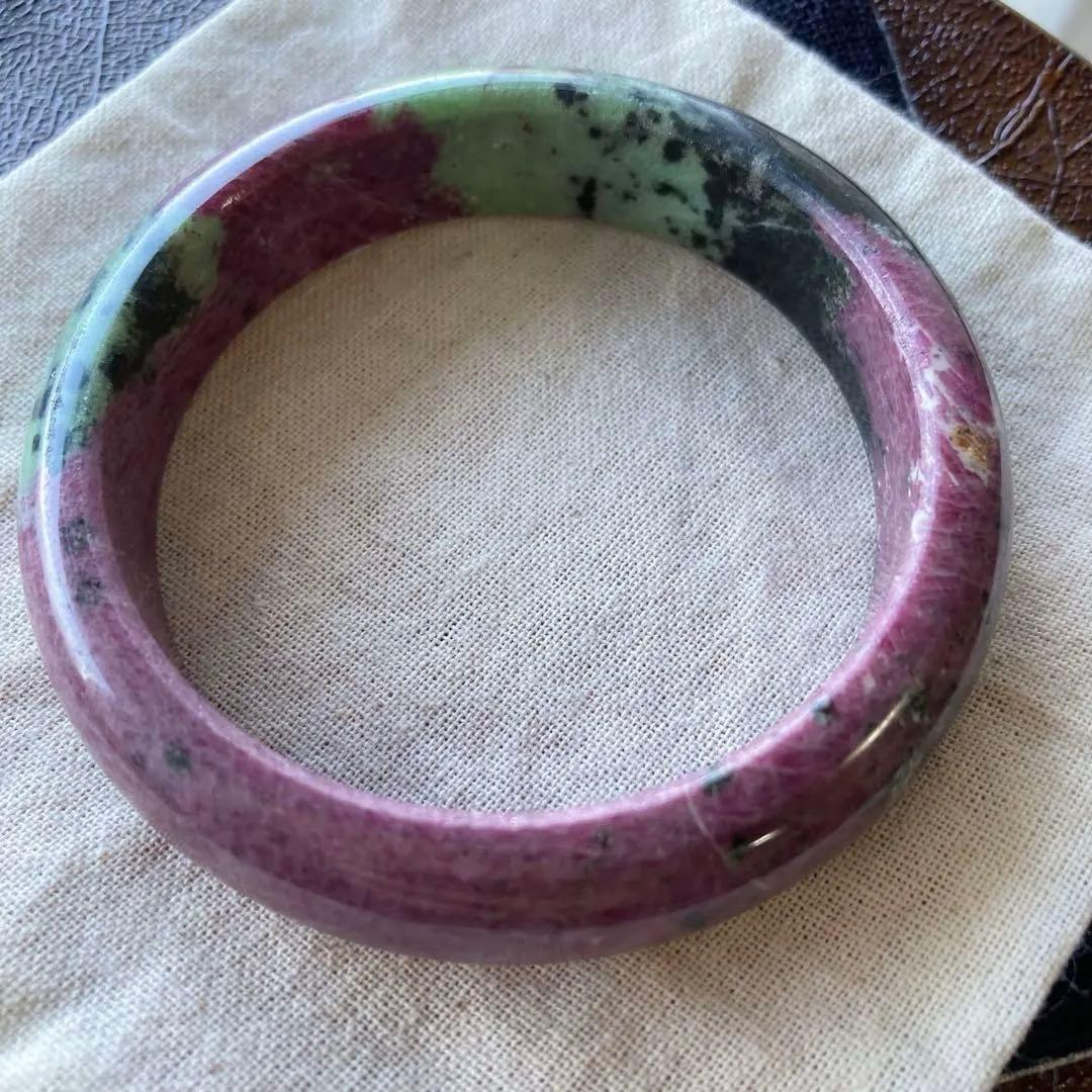 ルビー　天然石くりぬきバングル　約　内径直径57.5センチ　 くりぬき