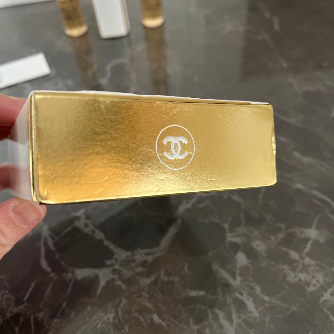 【CHANEL】ココ　マドモアゼル　ツィスト&スプレイレフィル2本付き