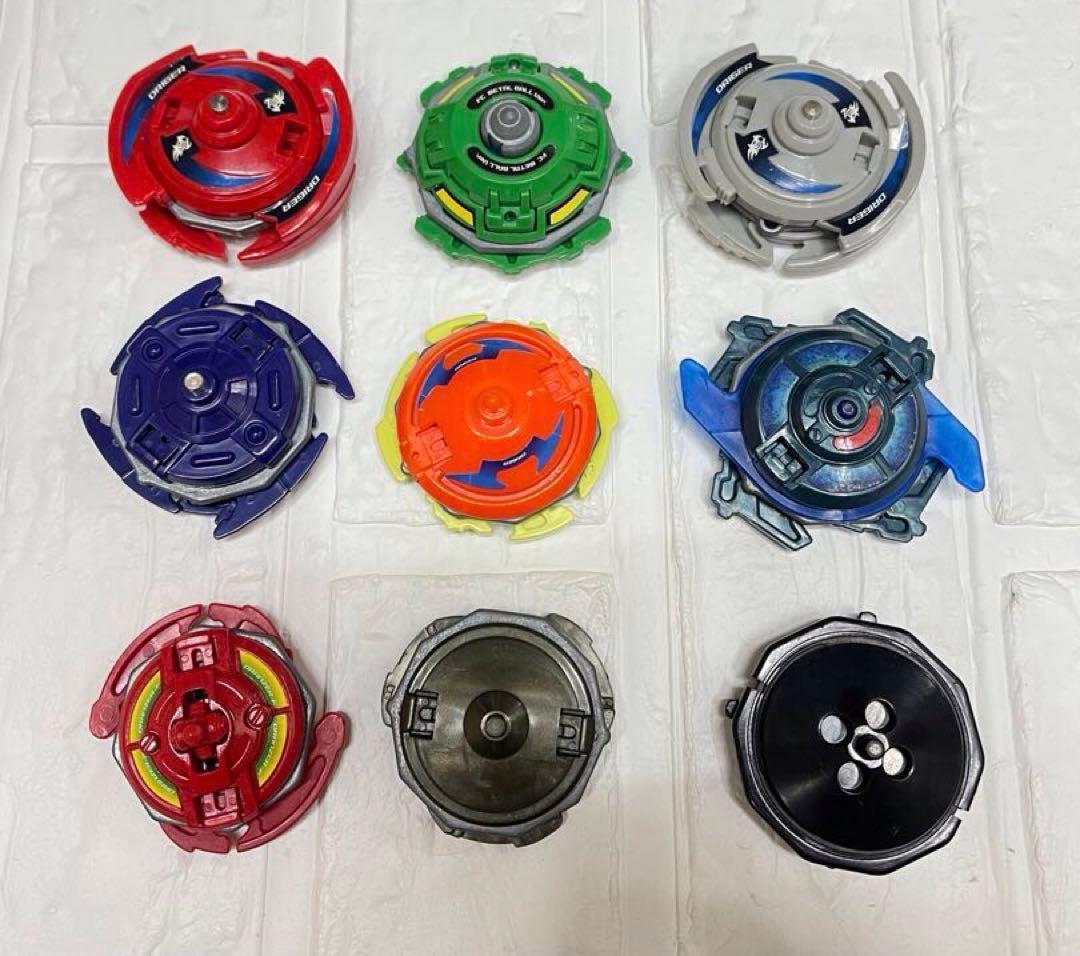 当時物　ベイブレード　9個まとめ売り　おもちゃ　ゲーム　　子供　懐かしい