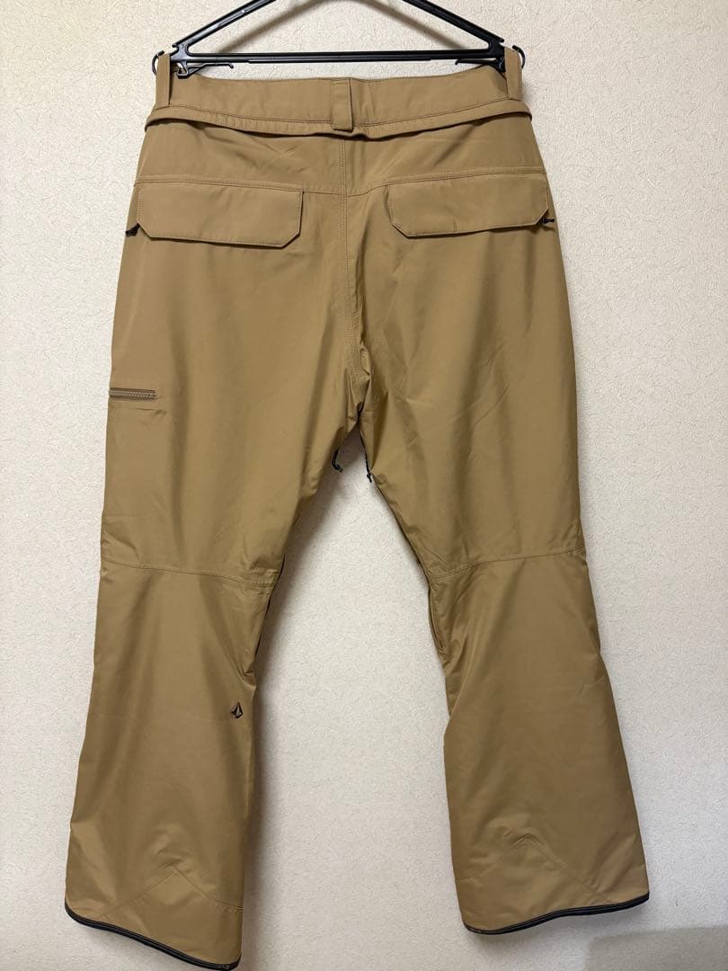 VOLCOM GORE-TEX スノーボードパンツ ベージュ　レディース