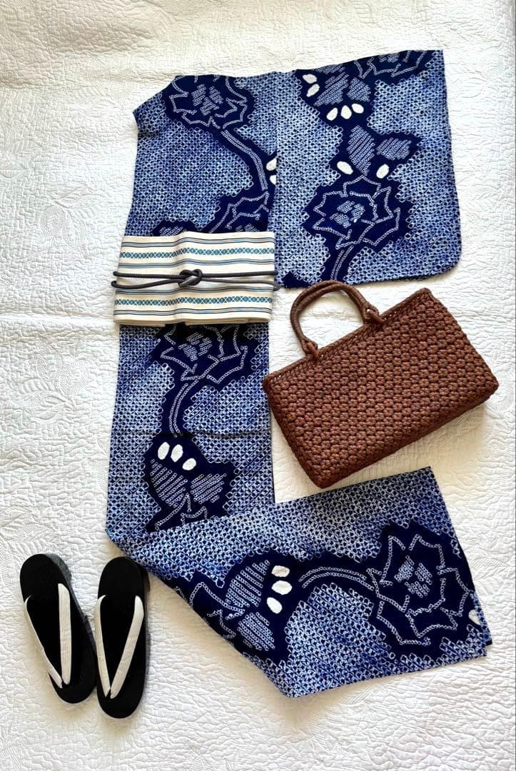 粋な大人の浴衣 ◆ 有松絞り 花繋ぎ 潔いシンプルな藍色 逸品