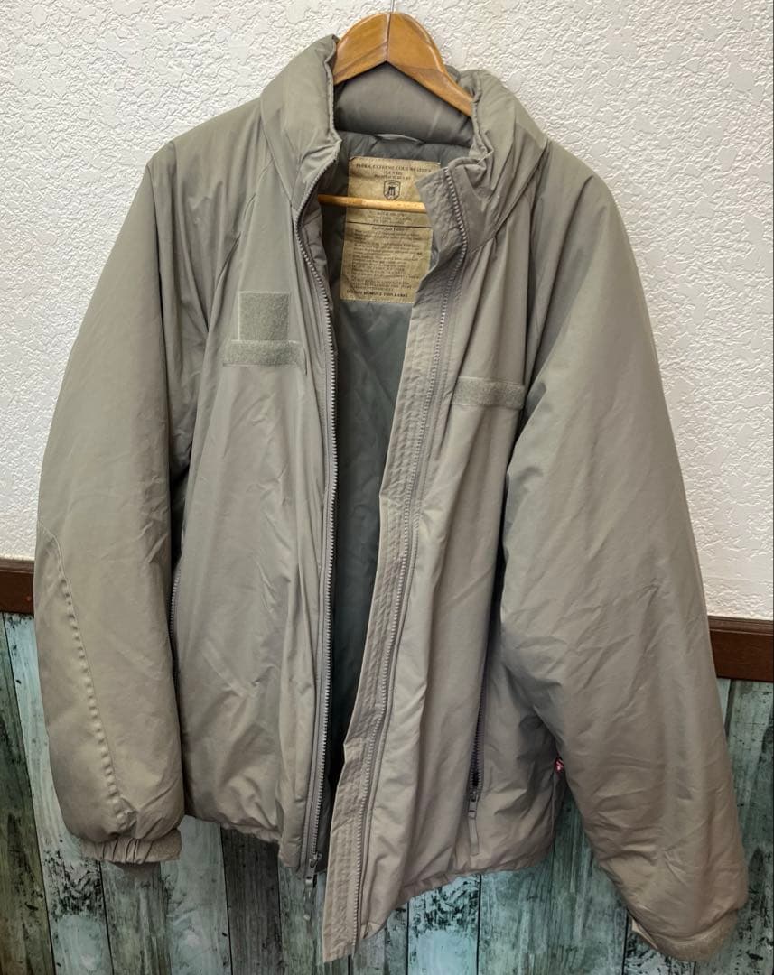 BAF社製 ECWCS GEN3 LEVEL7 プリマロフトジャケット L-R