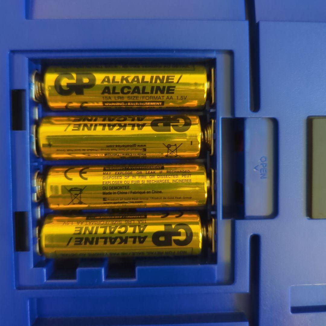 BOSS GT-1 マルチエフェクター　ギター　アダプター 電池付き