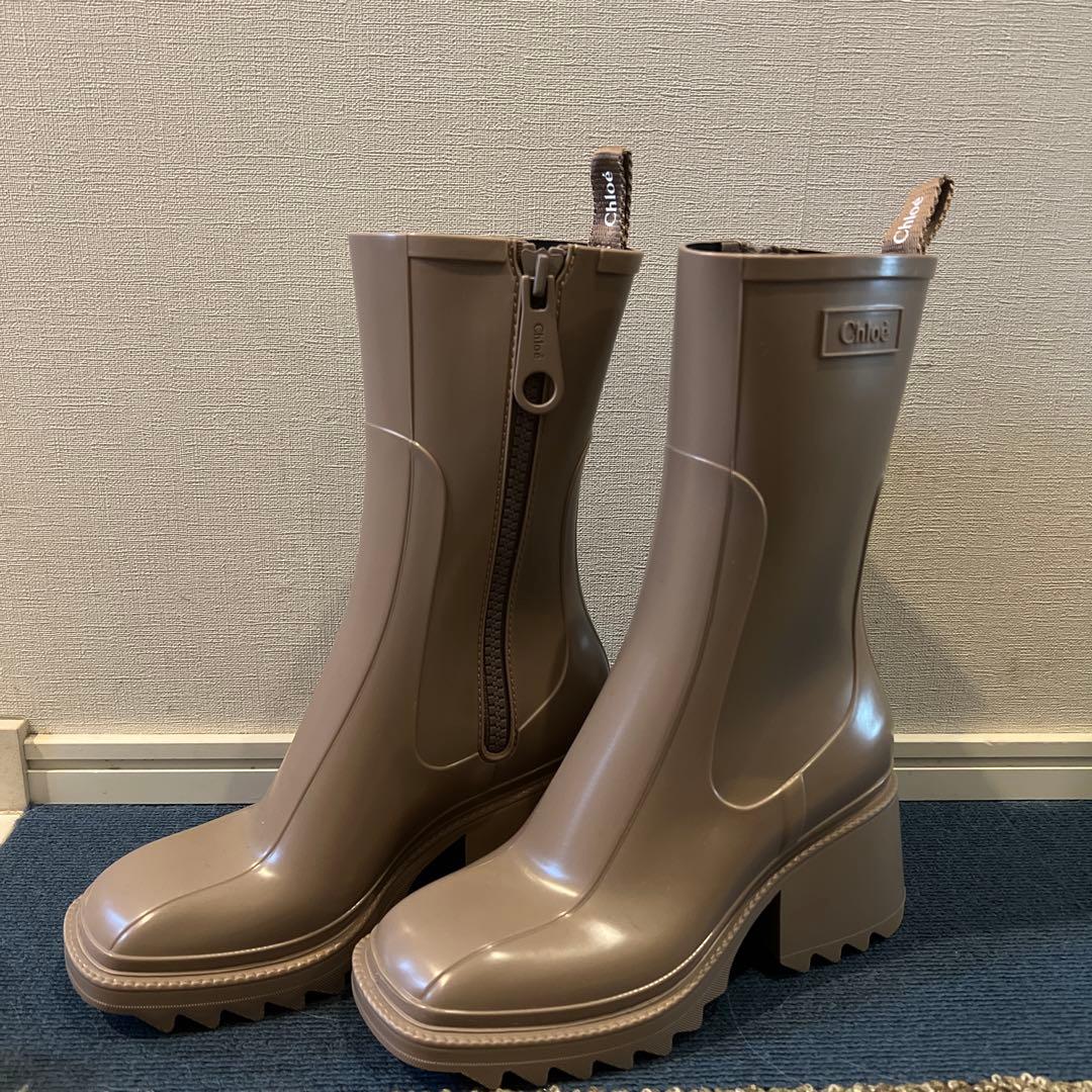 Chloé ベージュ レインブーツ