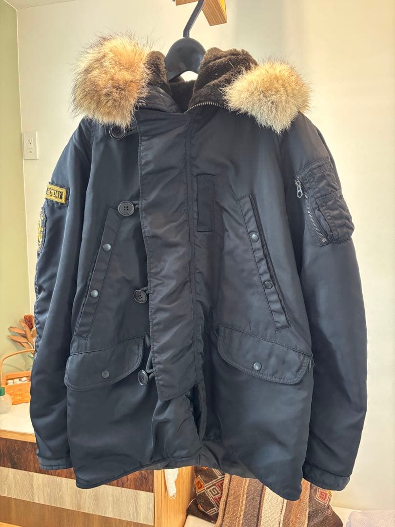 希少 TMT ティーエムティー BIGHOLIDAY N-3B