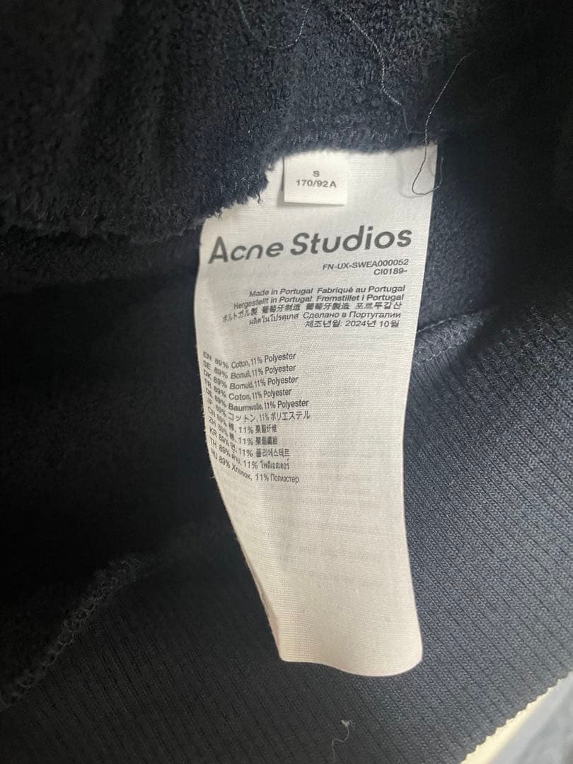 acne studios ジップスウェット