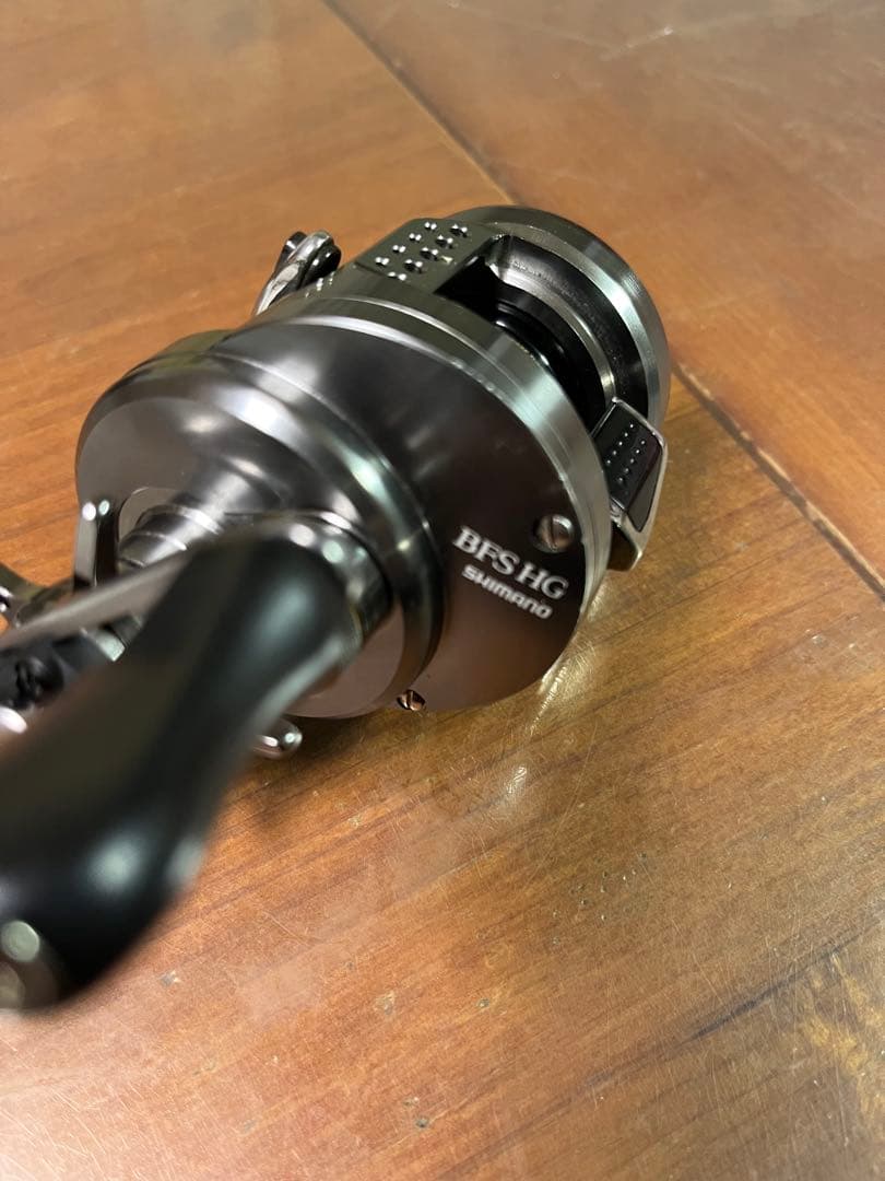 SHIMANO 17CALCUTTA CONQUEST BFS HG 左ハンドル