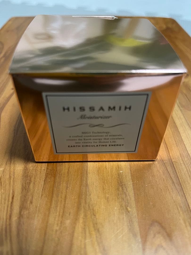HISSAMIH インヴェル　ヒサミ　モイスチャライザー　　30g アライヴン