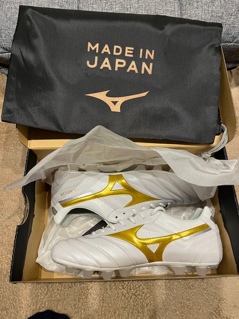 新品　最新　激レア　限定カラー　ミズノ　モレリア 2 JAPAN