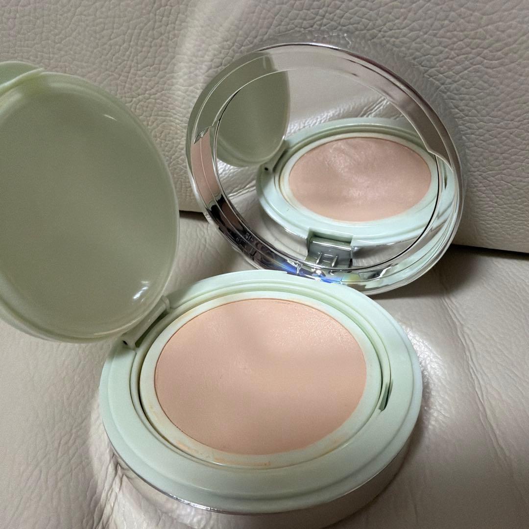 PRADA プラダメッシュ　クッションファンデーションLC5