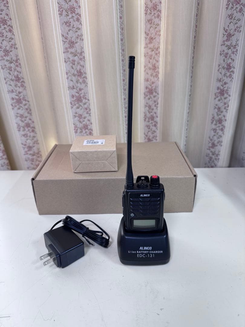 ALINCO DJP240L トランシーバー 充電器付き