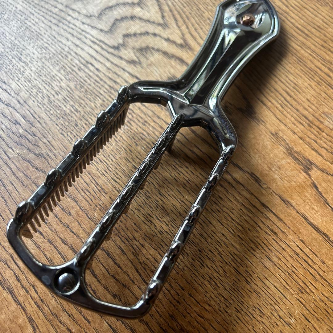 ヘアブラシ・コーム LoveChrome