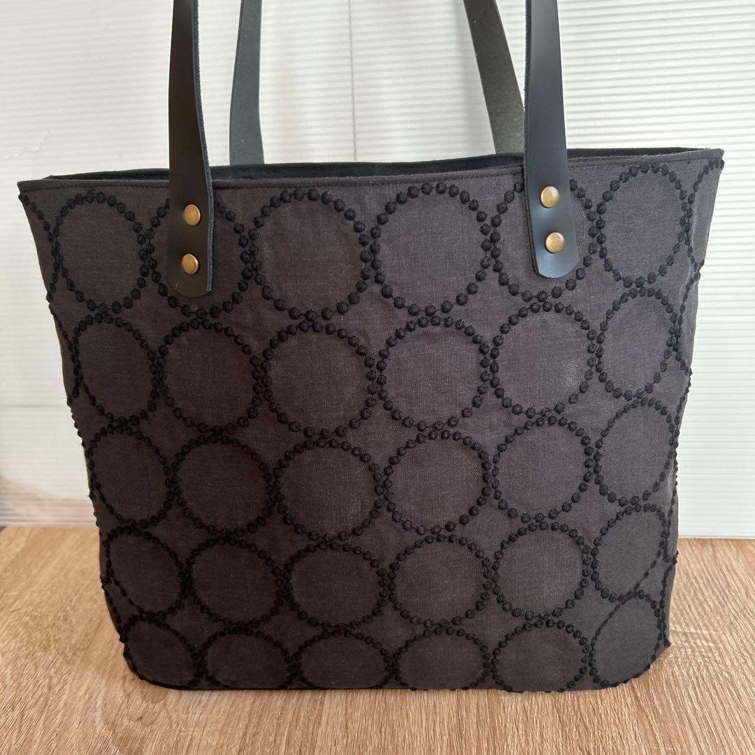 ハンドメイド　トートバッグ　A4サイズ　ミナペルホネン　タンバリン