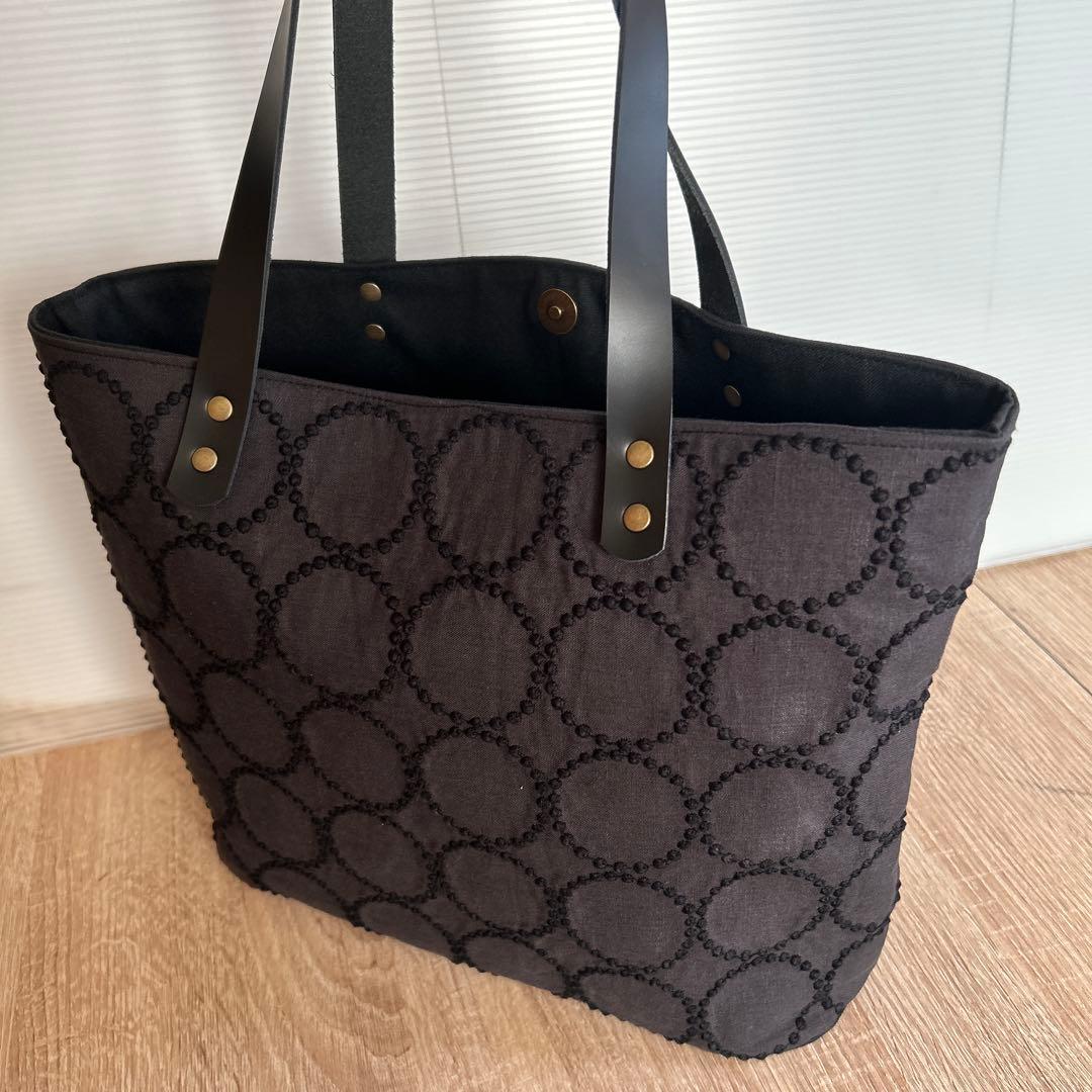 ハンドメイド　トートバッグ　A4サイズ　ミナペルホネン　タンバリン