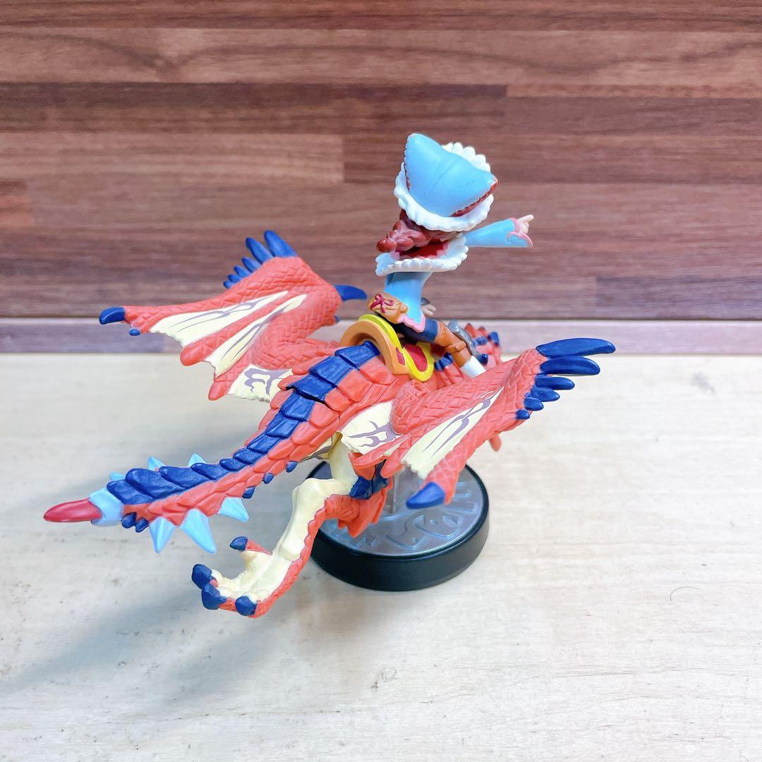 amiibo 隻眼のリオレウス&ライダー 女の子 モンスターハンター アミーボ