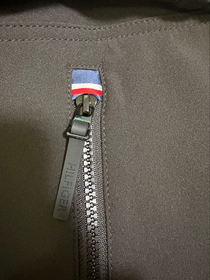   フード付きジャケット ブラック