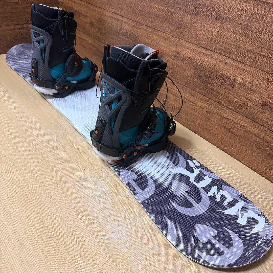 手塚治虫　どろろ　スノーボード　限定デザイン　コラボ　ボードのみ