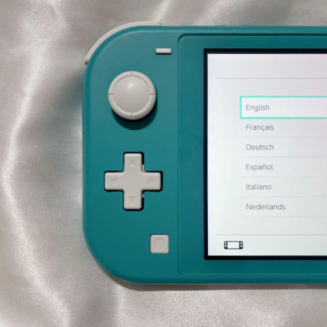 美品　 即日発送　Switch Lite ターコイズ　スイッチ　ライト　本体のみ