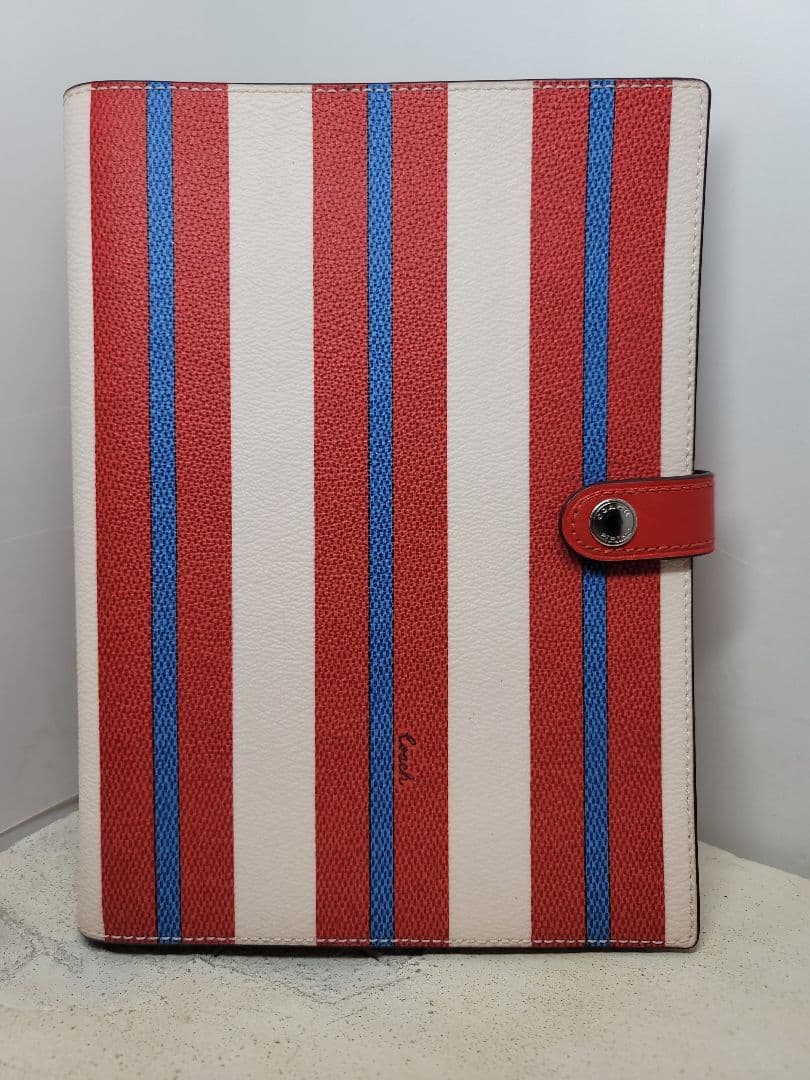 COACH☆コーチ新品未開封☆シグネチャーノートカバー☆リングノート付き