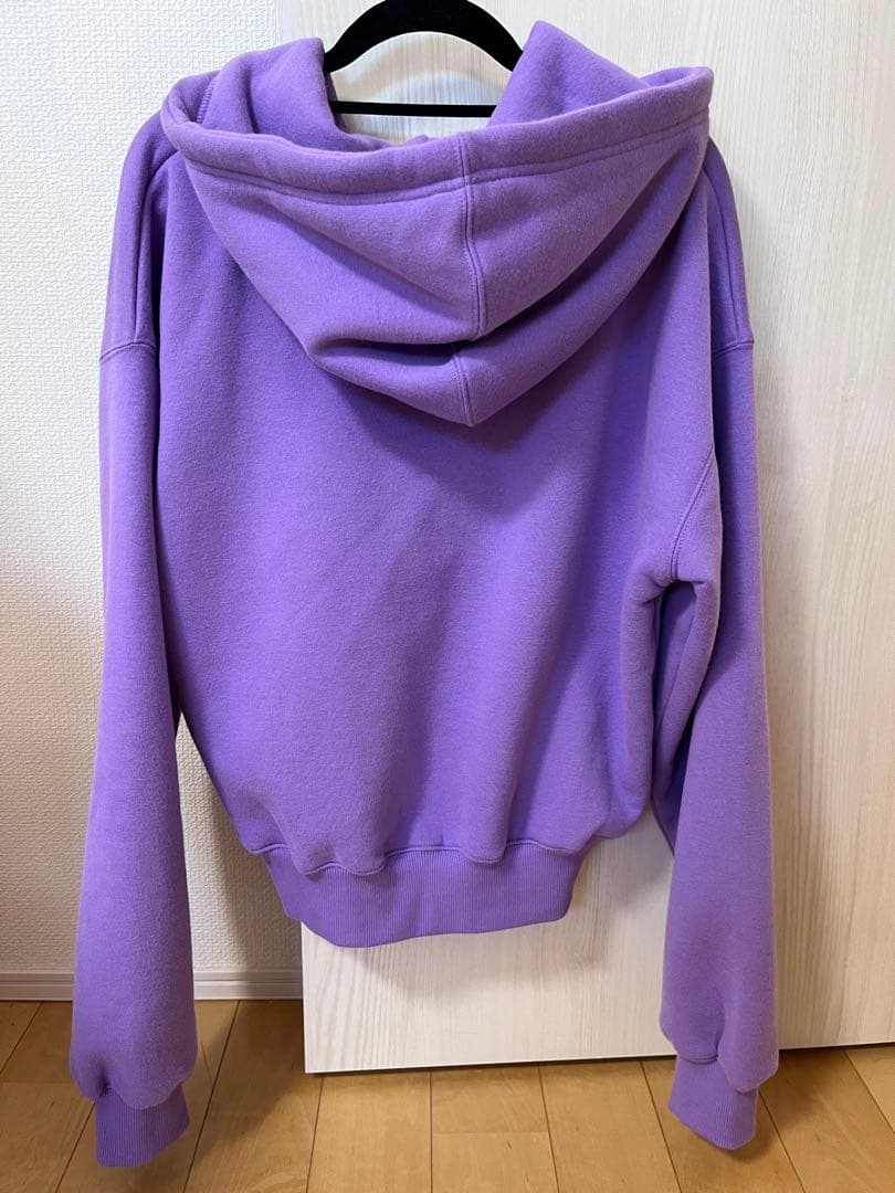 Volume Sweat Zipフーディー　ラベンダー