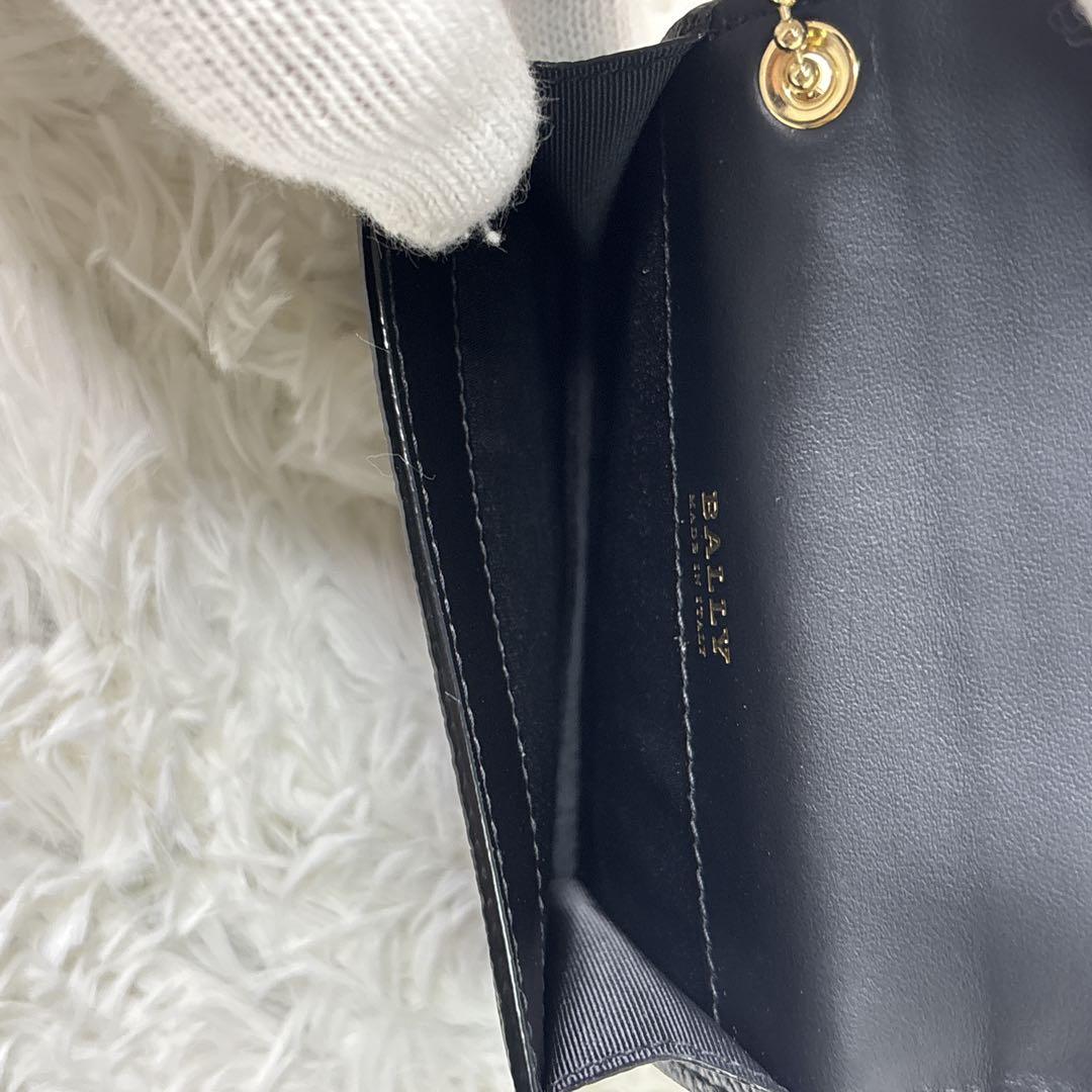 新品　BALLY カードケース　名刺入れ　ゴールド金具　チェーンストラップ