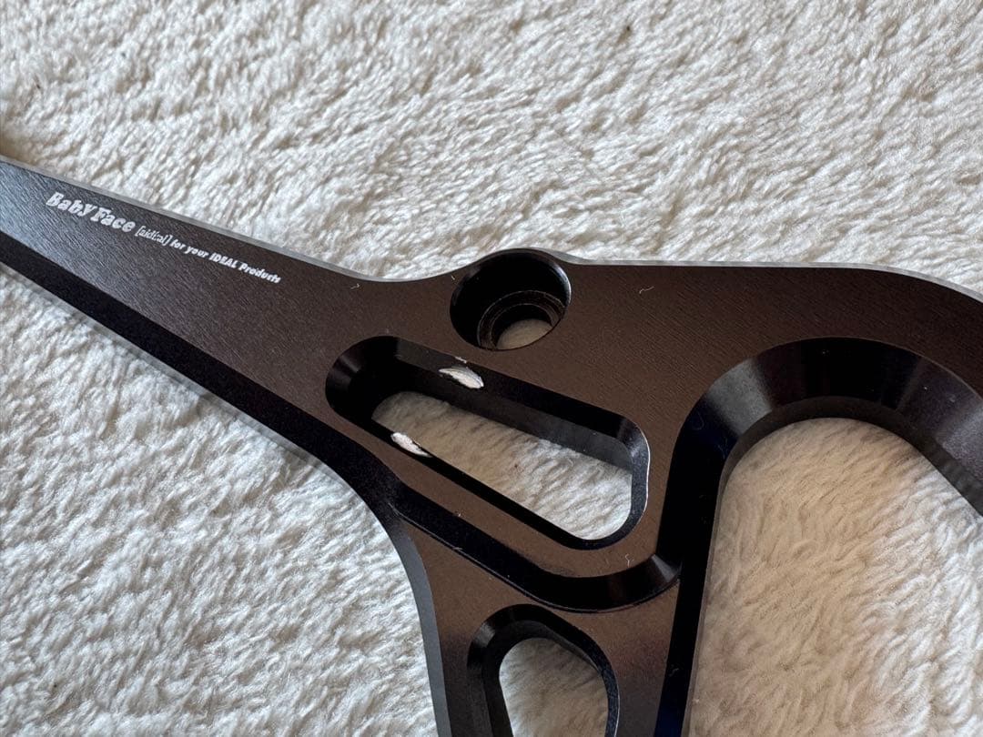 スイングアーム・スタンドフックVタイプYZF-R1 R7 R6 MT-10