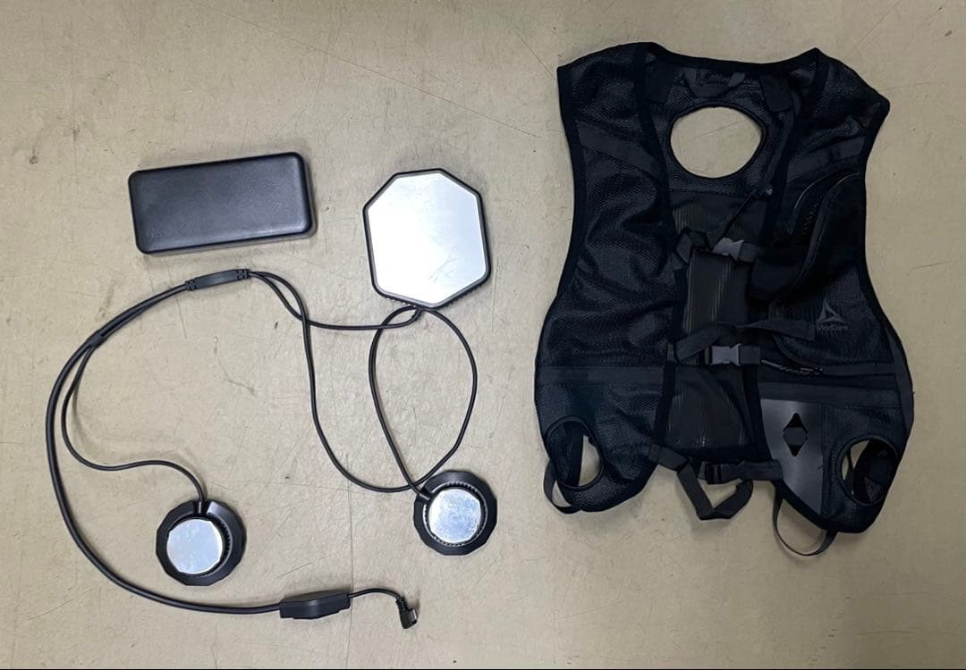 ワークマン　ウィンドコアアイス×ヒーターペルチェベストPRO 2024モデル