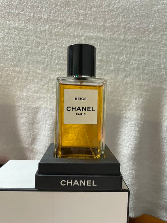 CHANEL シャネル ベージュ オードゥ パルファム レ ゼクスクルジフ ドゥ