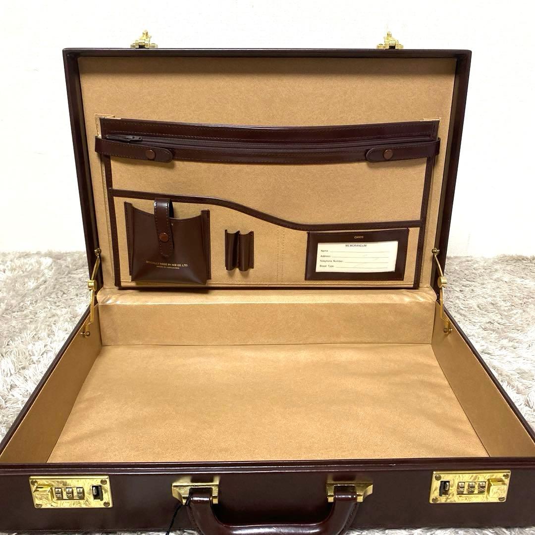 未使用　ACE　エース　アタッシュケース　ビジネスバッグ　書類カバン　保存袋付