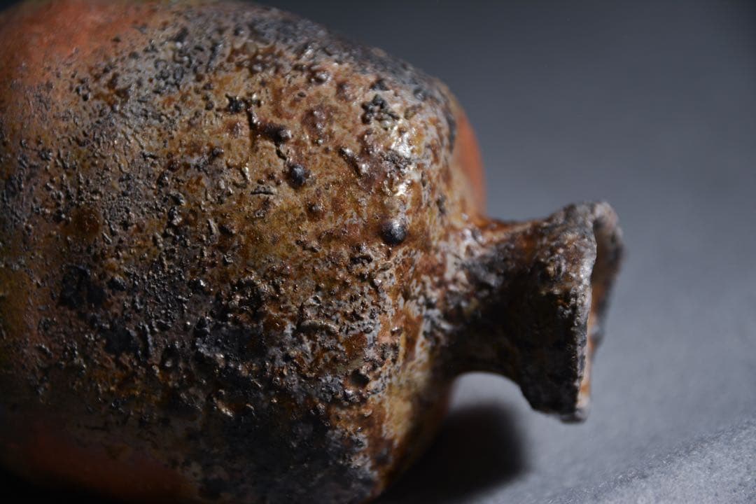 【中村和樹】備前 窯変 三角徳利