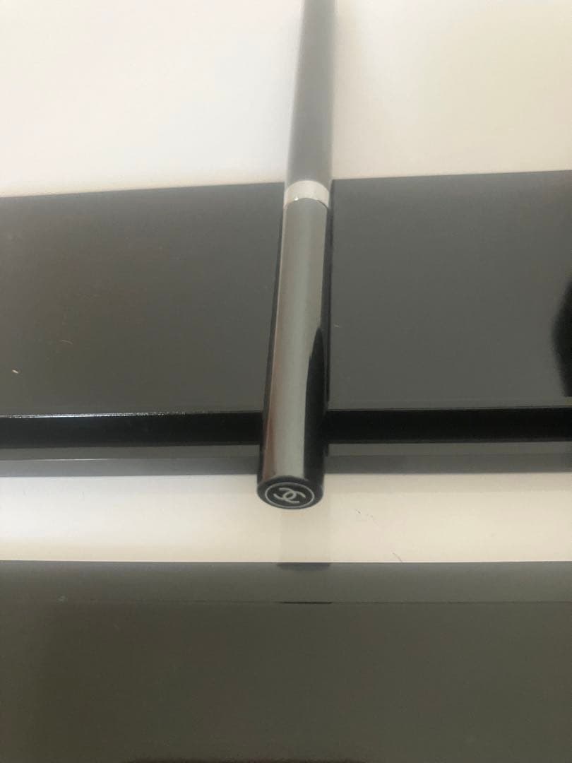 CHANEL ボックスティッシュ 黒 ミラー付き 収納スペースあり