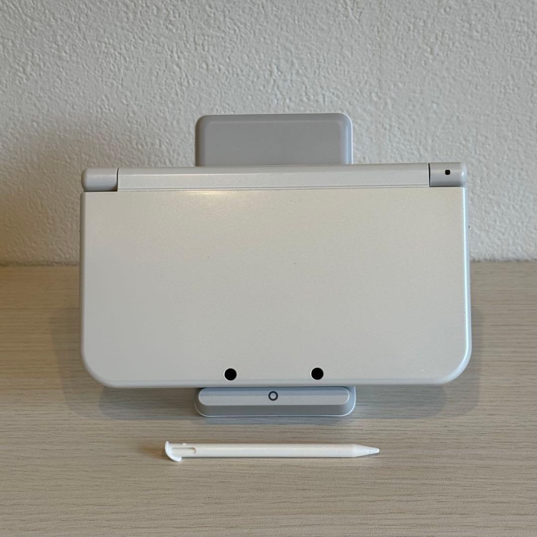 【訳ありジャンク】Newニンテンドー3DS LL パールホワイト 3-093