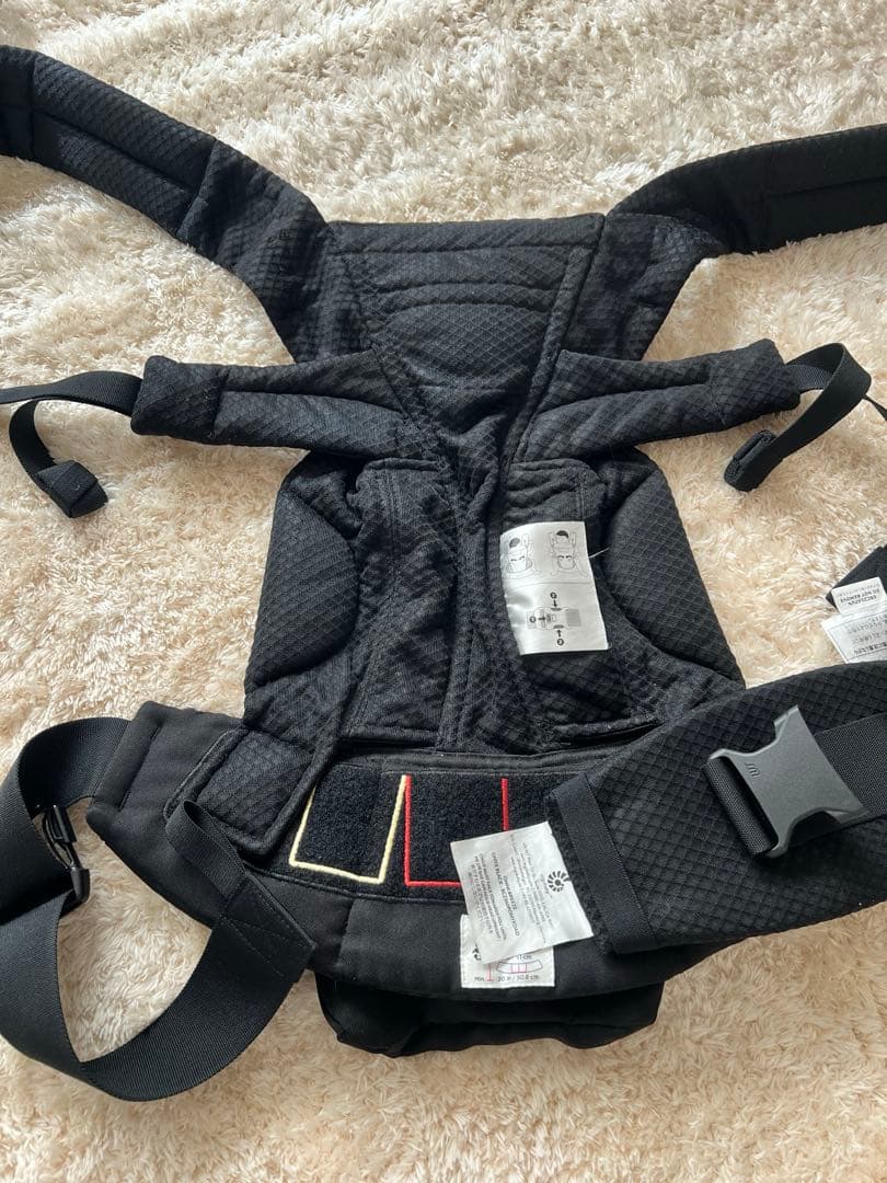 エルゴ ergo オムニブリーズ 抱っこ紐　ブラック