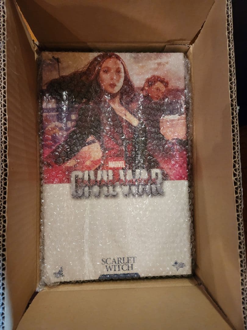 ホットトイズ 1/6 スカーレットウィッチ シヴィル・ウォー 一部劣化あり