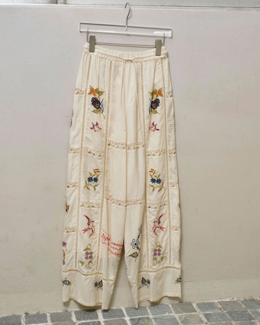 TODAYFUL パンツ　刺繍