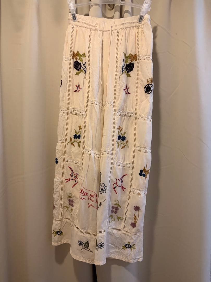 TODAYFUL パンツ　刺繍