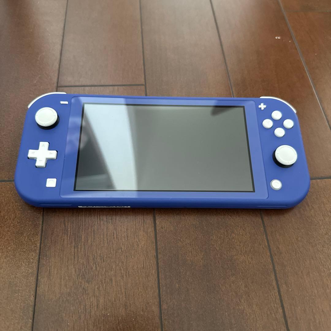 Nintendo Switch Lite 青 本体 充電器・ケース付き