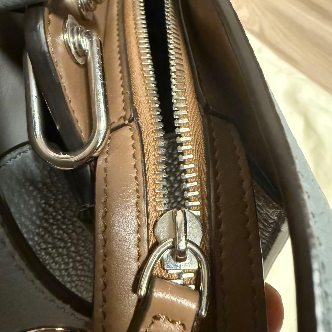 FENDI ピーカブー ISeeUスモール　【未使用品】