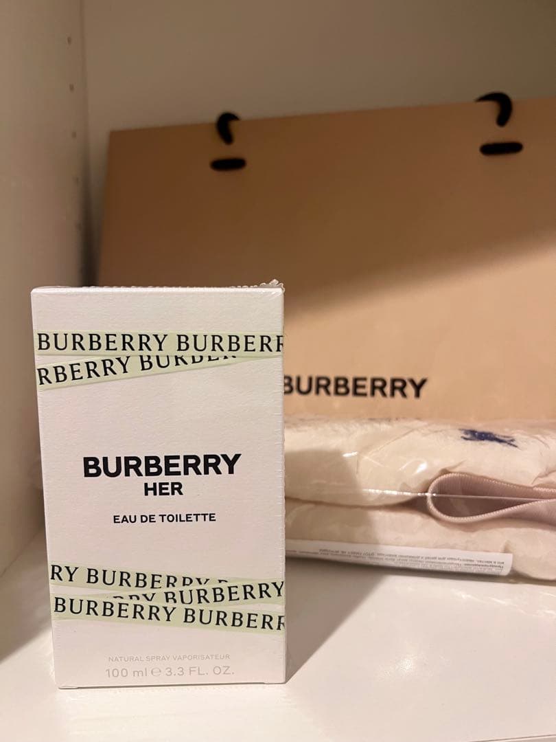 【ノベルティ付き】BURBERRY HER オードトワレ 100mL