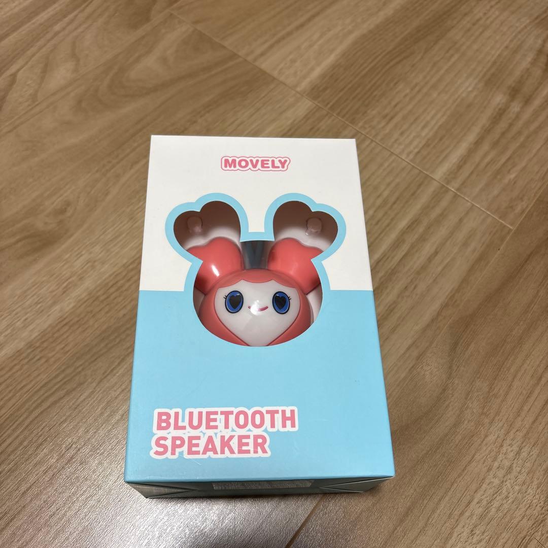 新品未開封TWICE LOVELY BLUETOOTH SPEAKER モブリー