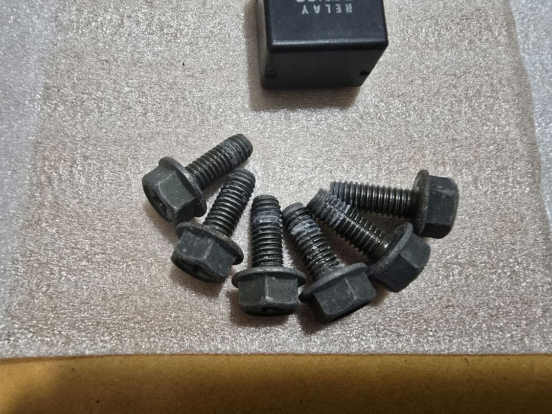 スバル インプレッサ WRX sti GDB GDA 涙目　純正フォグランプ