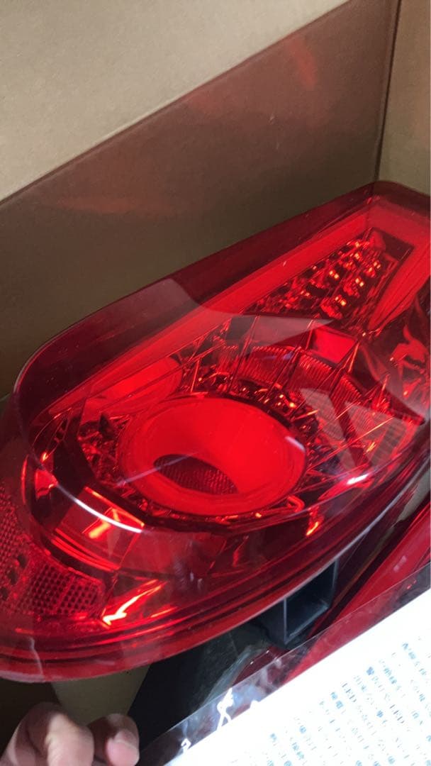 86/BRZクリスタルアイ　バルカンファイバーLEDテール