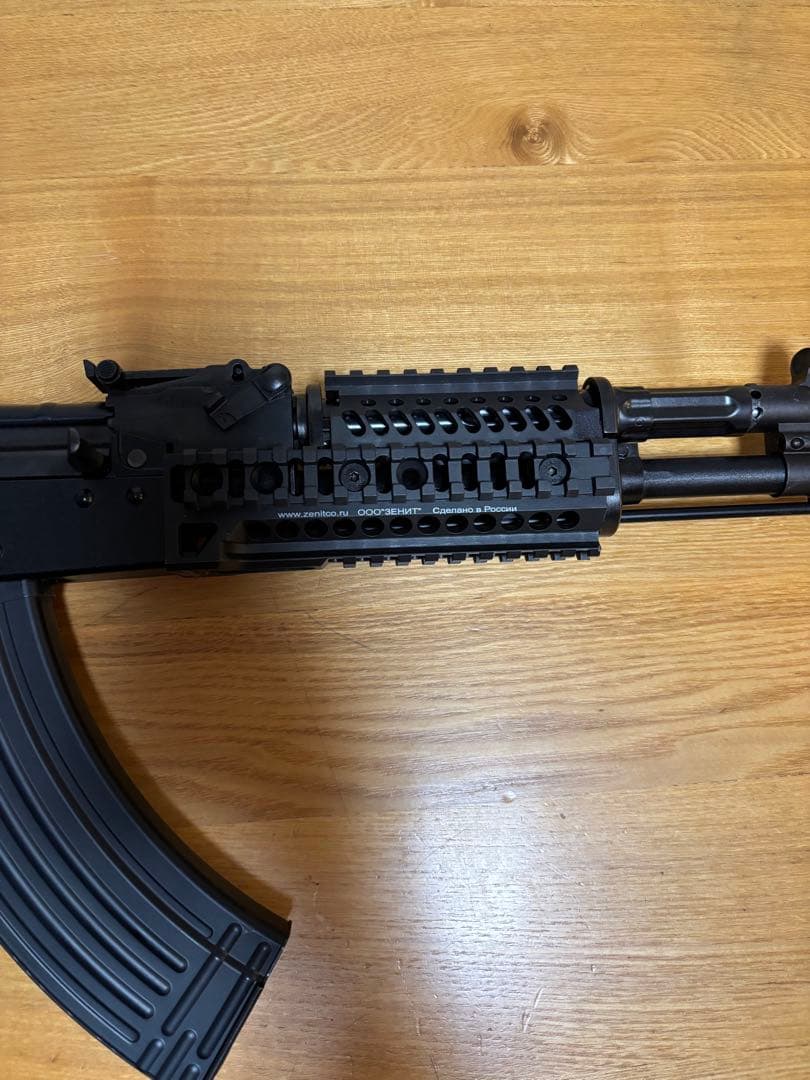 本日セール　美品　東京マルイGBB AKM Zenitカスタム　予備マガジン付