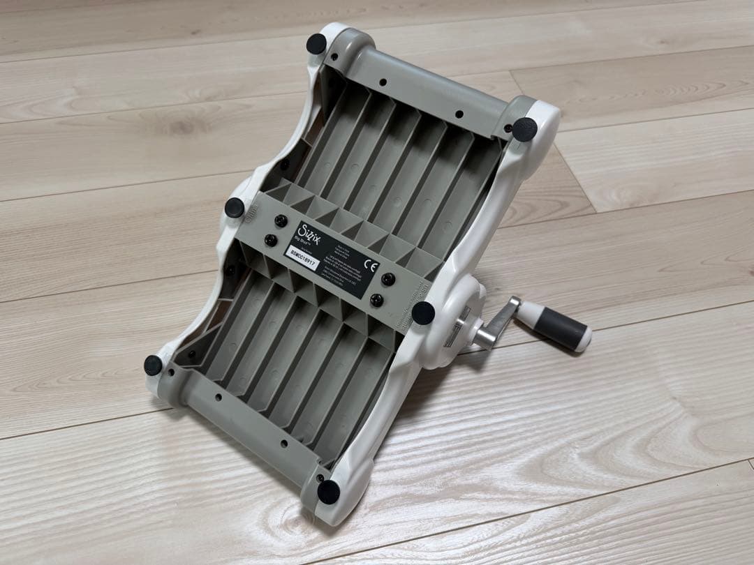 Sizzix Big Shot ダイカット機