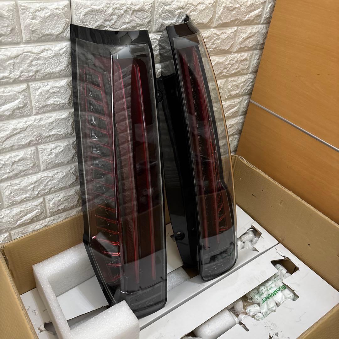 yuachanmanです クリスタル アイLEDテール