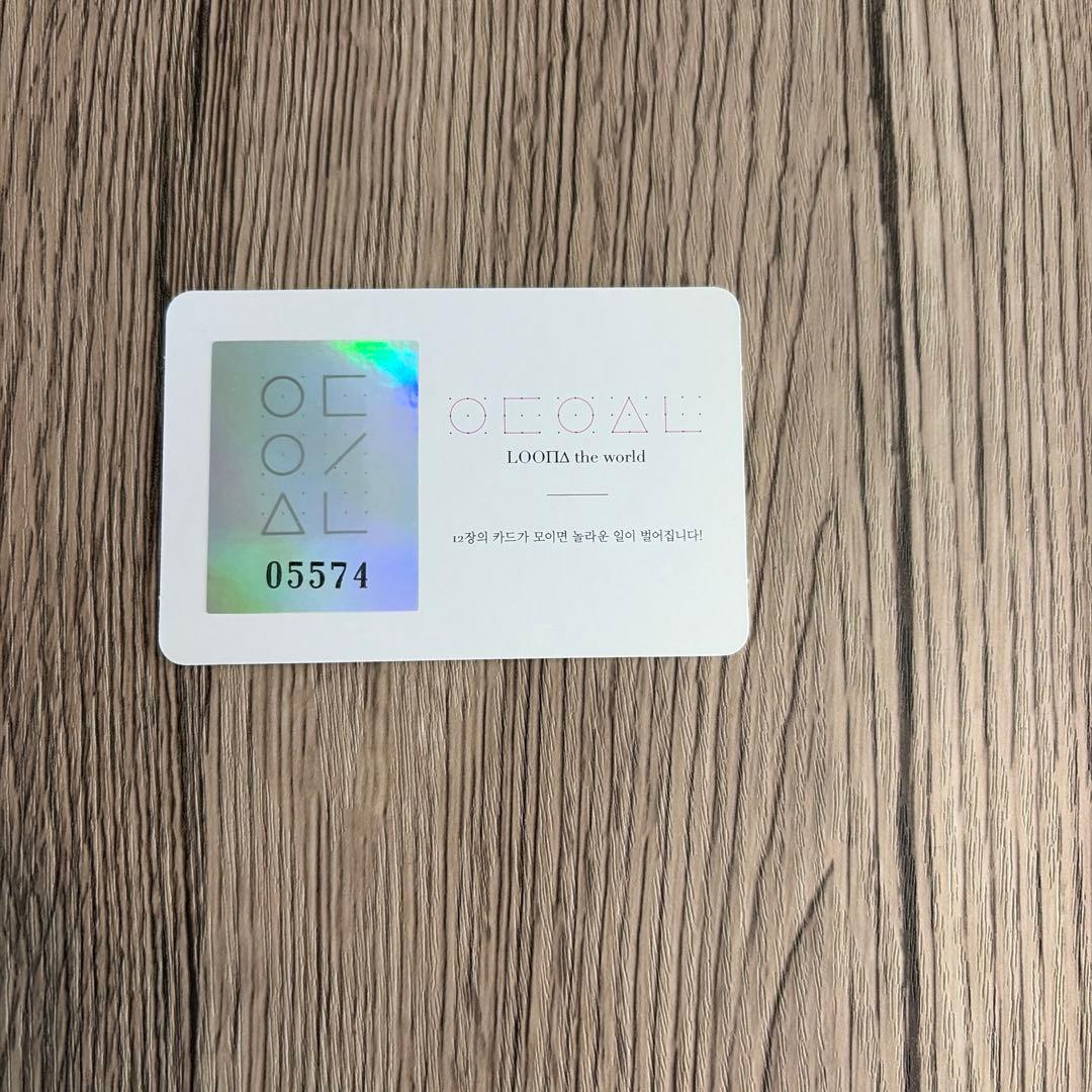 LOONA 今月の少女　ヒジン トレカ 出席カードあり