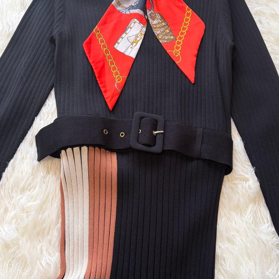 美品　ダイアグラム　スカーフネックニットワンピース　ブラック