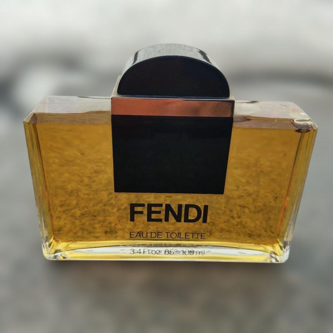 FENDI オードトワレ　100ml 箱無し　80'~90' Vintage