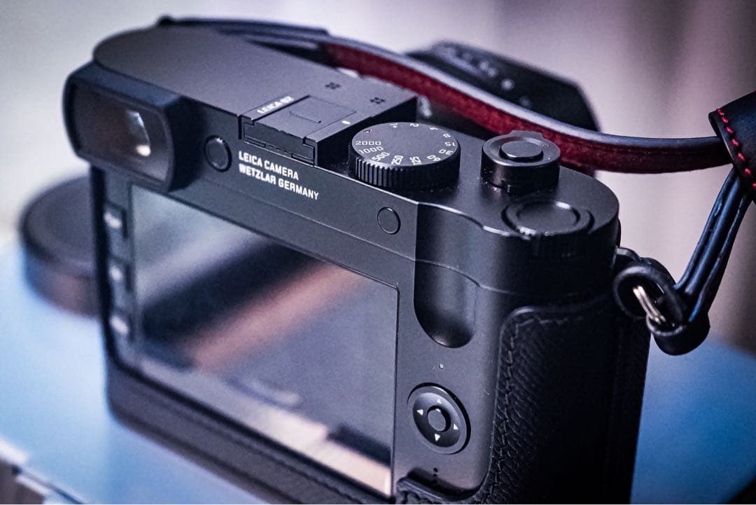 LEICA Q2 【概ね美品】