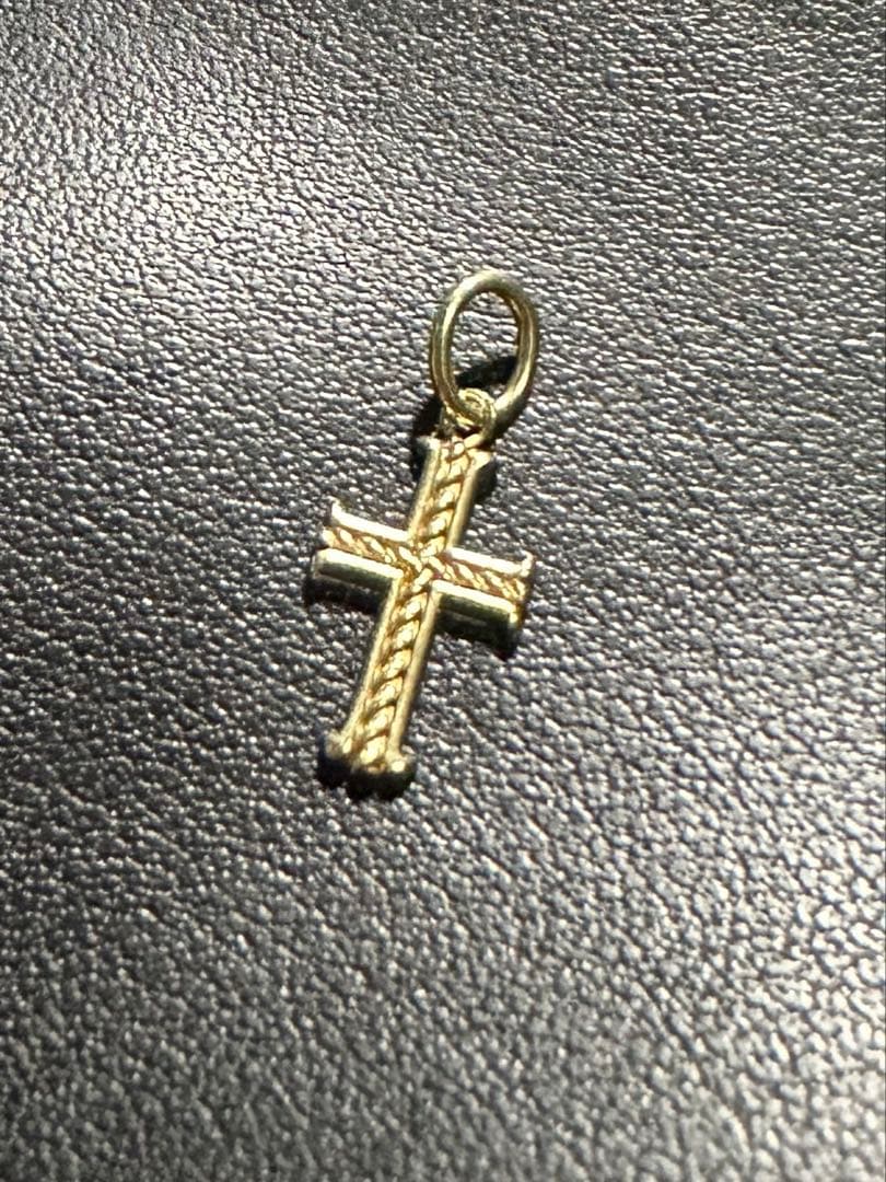 k18 クロス　十字架　ペンダントトップ　チャーム